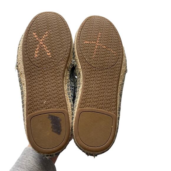 Michael Kors Women's Size 8 Blue Darci Slip On Flat Espadrille Shoes - Picture 7 of 8